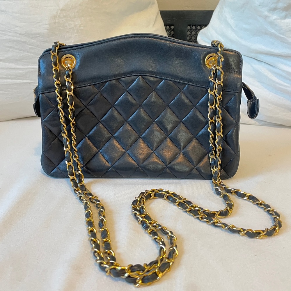 VINTAGE Chanel Quilted Purse